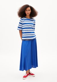 ARMEDANGELS ILENIAA LARAA - Gonna a campana - dynamo blue