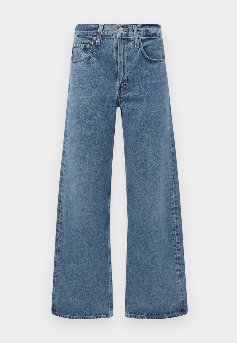 Weite Denim-Jeans in Blau mit einem klassischen Fünf-Taschen-Design, Knopfverschluss und verblaßter Textur, mit rohen Saumkanten.