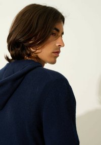 Authentic Cashmere Kardigan - navy