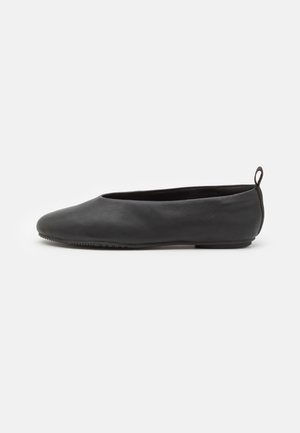 Ballet pumps - triple black