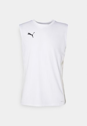 Hvid ærmeløs atletisk skjorte med rund halsudskæring, letvægtigt stof, sort Puma-logo på brystet og mesh-sider til åndbarhed.