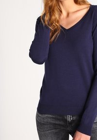 Zalando Essentials Neule - dark blue
