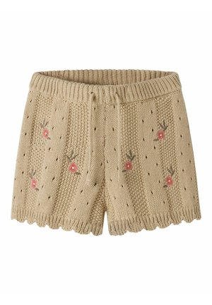 Beige gebreide shorts met geschulpte zoom, eyelet patroon, roze geborduurde bloemen en een verstelbare taille met trekkoord.