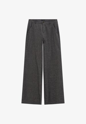 Pantaloni a gamba larga grigio antracite in un tessuto testurizzato, con chiusura frontale a bottone e due tasche laterali.