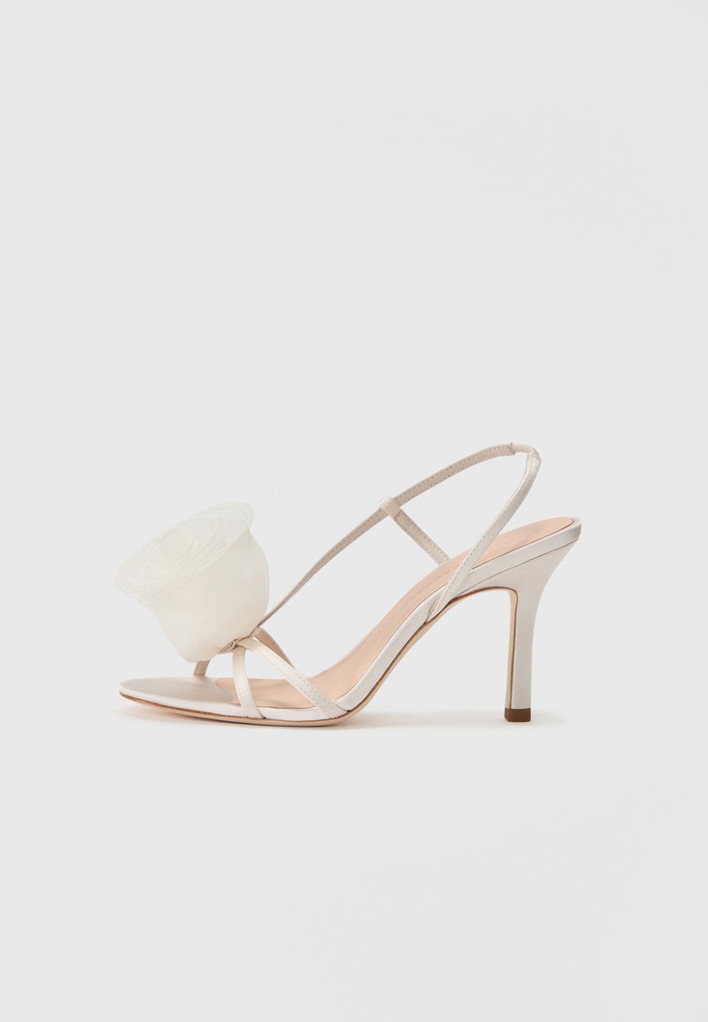 Loeffler Randall STEPH ORGANZA FLOWER - Sandalen met hoge hak - cream