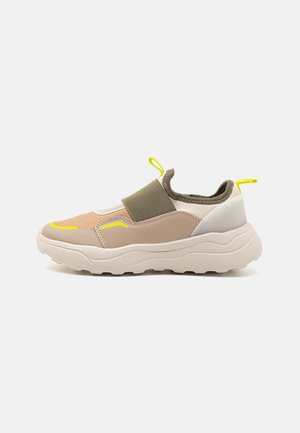 UNISEX - Športni copati - beige/khaki