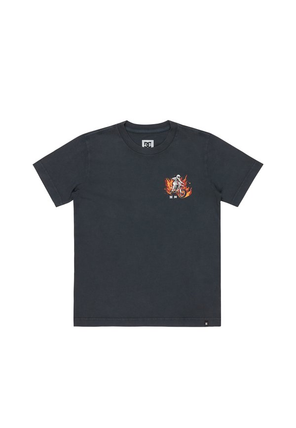 LEADING THE PACK  - T-Shirt print