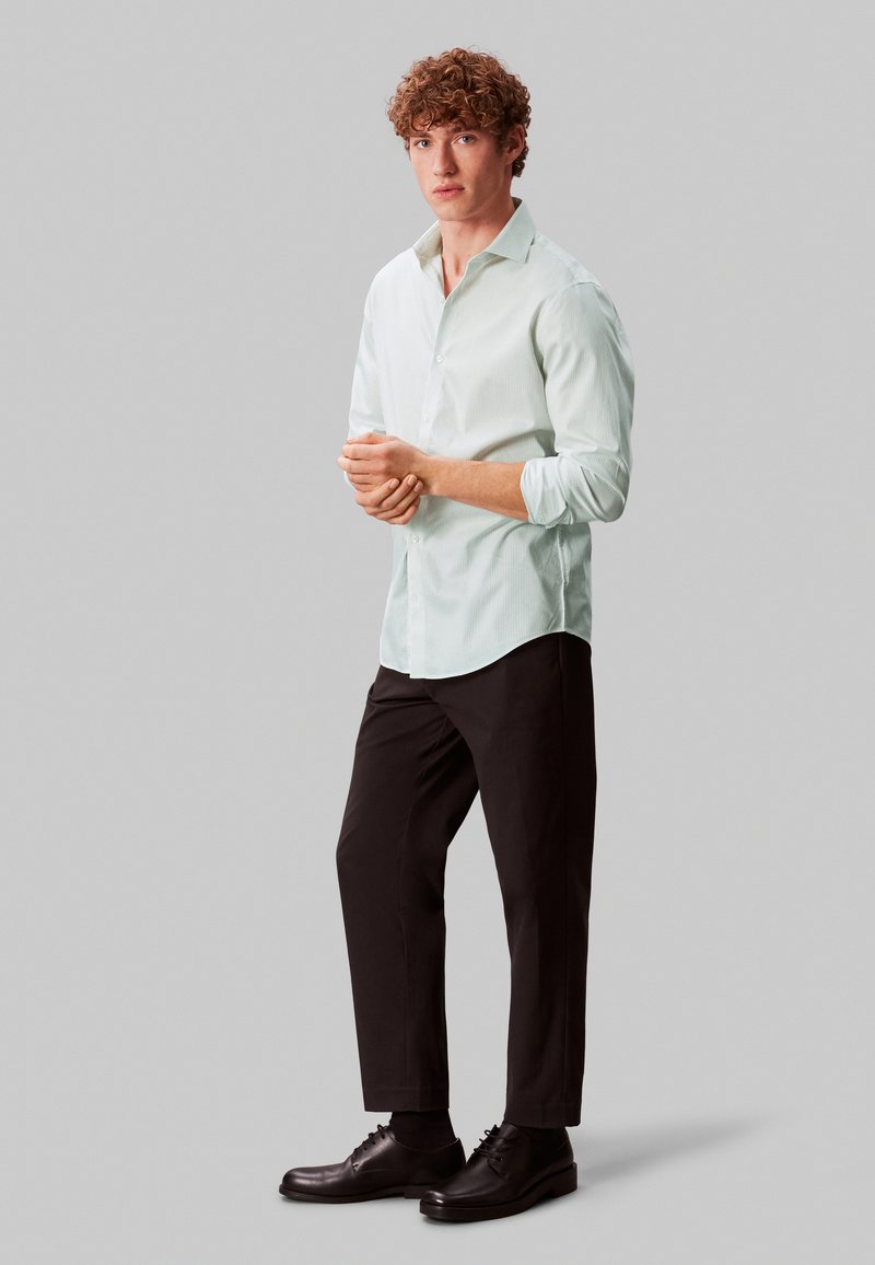 calvin klein sage green dress shirt SLIM - AsoEbiBella