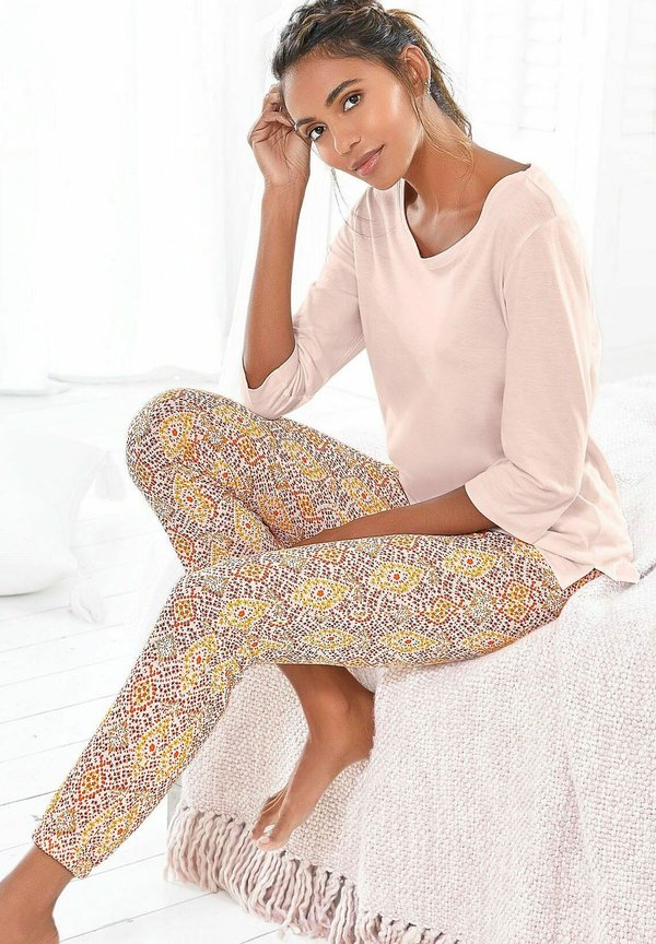 SET - Nachtwäsche Set - nude apricot