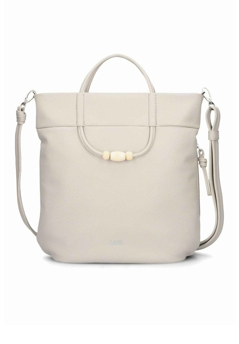 Sac à main en cuir gris clair avec doubles poignées, bandoulière réglable, dessus arrondi, et un détail de fermeture décorative avec perle en bois.