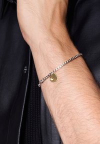 YES UNISEX metaliczna czerń