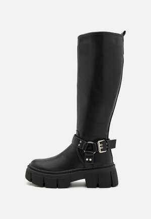 Platform boots - black