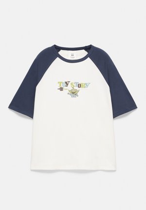 PULL&BEAR, TOY STORY RAGLAN SLEEVE - T-SHIRT - T-shirts print - white