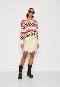 b.young JUMPER - Pullover - super pink mix