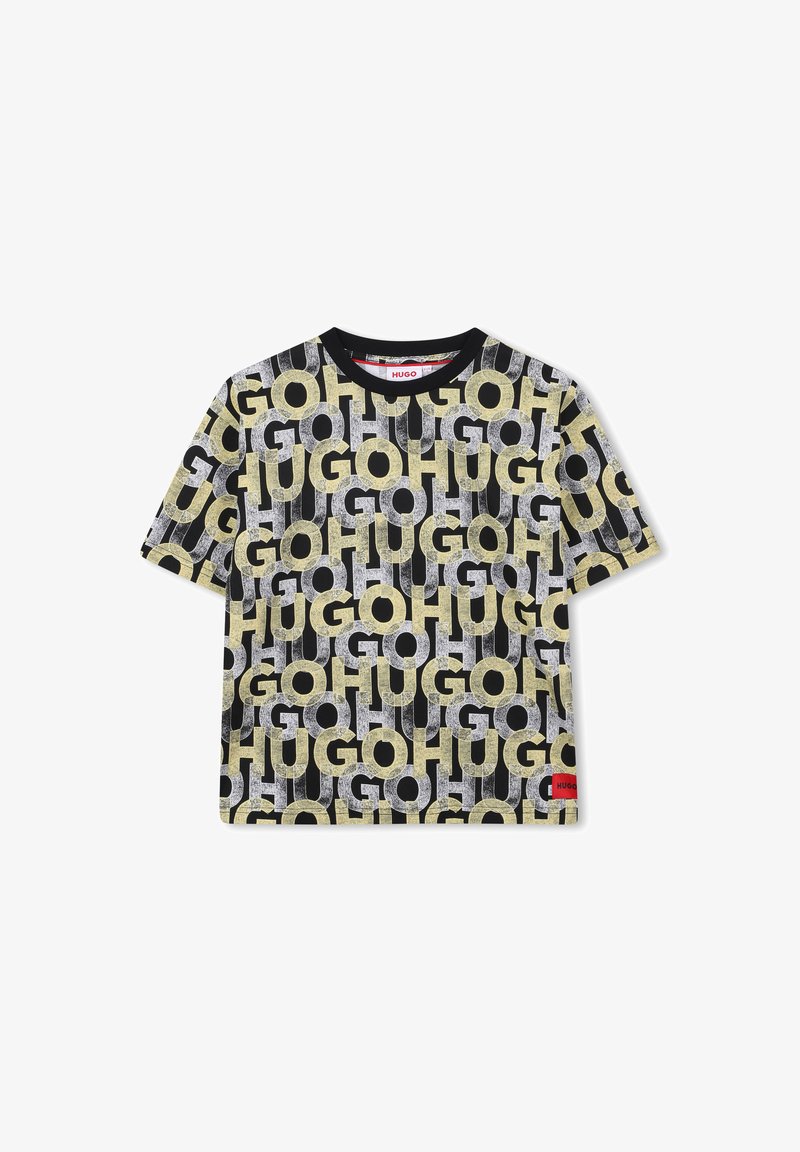 T-shirt a maniche corte con un audace motivo grafico in nero, oro e grigio con la parola "HUGO" ripetuta. Collo a girocollo nero.