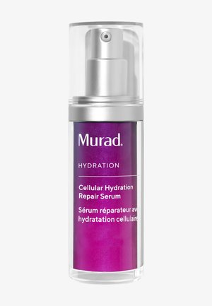 Murad Cellular Hydration Repair Serum in einer violetten und silbernen Pumpflasche mit klarem Deckel, beschriftet in Englisch und Französisch.