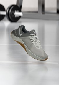 Non sélectionné, photon dust/photon dust/pencil point/grey fog/gum light brown/volt