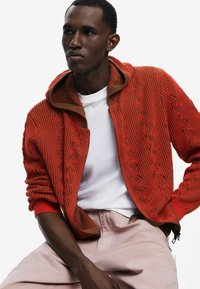 Desigual Cardigan - red