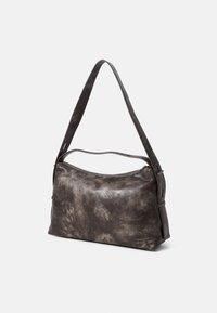 HVISK TOKEN SOFT STRUCTURE - Ručna torba - aged brown