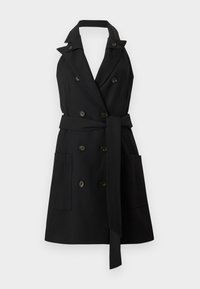 Μαύρο φόρεμα τρανς χωρίς μανίκια με γιακά, διπλό κούμπωμα με κουμπιά, μπροστινές τσέπες και ζώνη στη μέση που δένει.