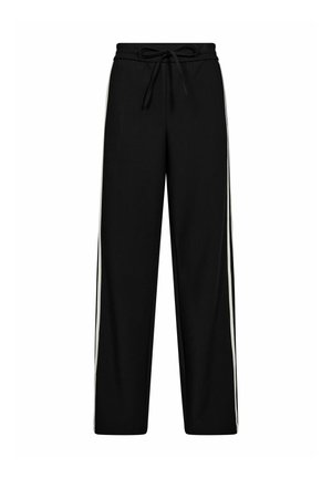 Černé kalhoty s širokými nohavicemi, elastickým pasem a šňůrkou, s bílými pruhy po stranách podél vnějších švů.