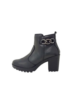 Stivaletti con plateau - black