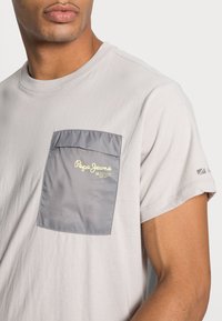Pepe Jeans ABNER - T-shirt básica - pearl grey