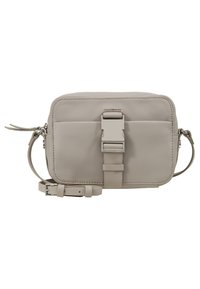 Jasnoszara skórzana torebka na ramię o prostokątnym kształcie, pikowanym przodzie, regulowanym pasku i wyrazistym detalem klamry.