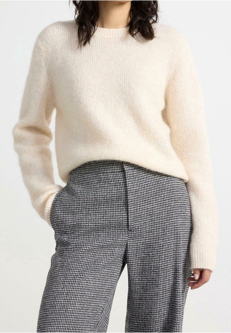Lindex Sweter