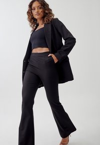 TUSSAH LEILA - Broek - black