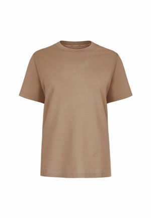 Brązowa koszulka z krótkim rękawem i okrągłym dekoltem o gładkim wzorze, przedstawiona na białym tle.