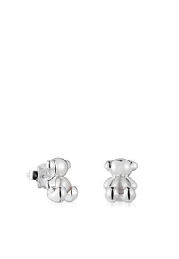 Orecchini a forma di orso in argento sterling con finitura lucida, caratterizzati da bordi arrotondati e una superficie liscia. Chiusura a push-back sicura.
