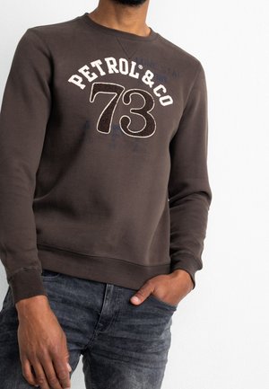 Collegepaita - brown