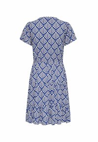 Robe courte à manches courtes bleue et blanche avec taille élastique et motif de feuilles, jupe à volants, vue de dos sur fond blanc.