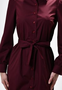 Sangar IZABELA - Blousejurk - bordeaux