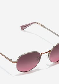 Hawkers MOMA - Ochelari de soare - red