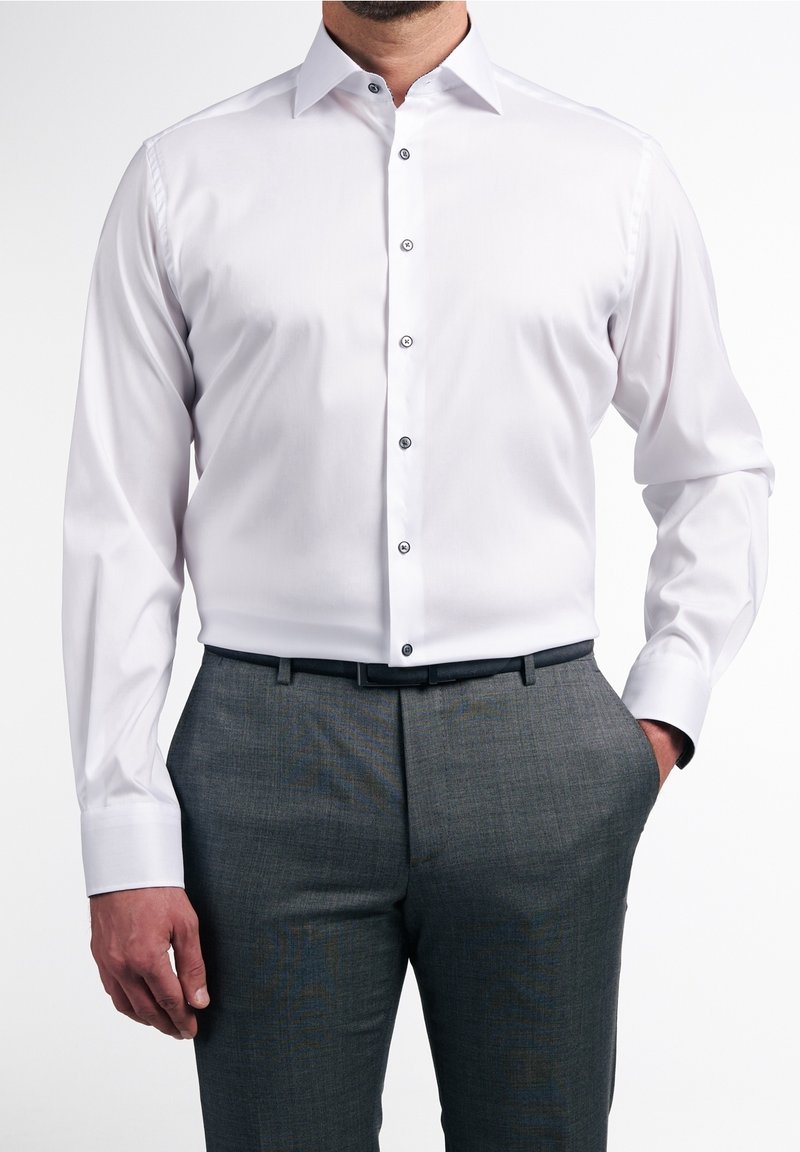 Eterna Kostymskjorta - white