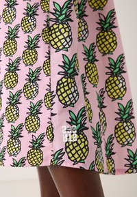 Marc Cain Freizeitkleid - fresh pink