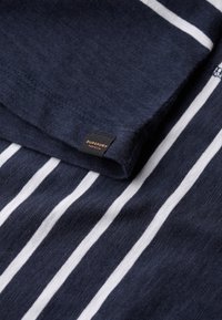 Superdry & Co STUDIOS DROPPED SHOULDER - T-shirts print - navy optic stripe