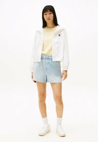 Tommy Jeans Denim shorts - denim medium