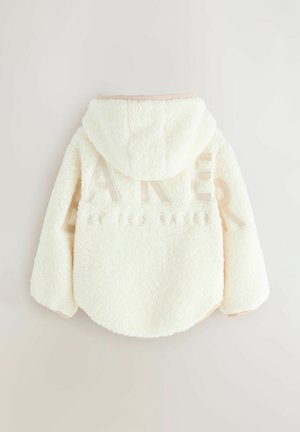 Witte, luchtige fleece hoodie met een afgeronde zoom en een zachte roze voering. Heeft grote letters op de achterkant en een capuchon.