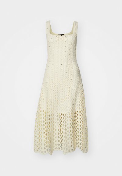 Maje RUSSELKING - Stickad klänning - jaune