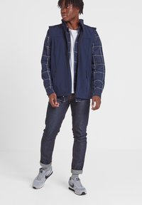 TOG24 Waistcoat - navy