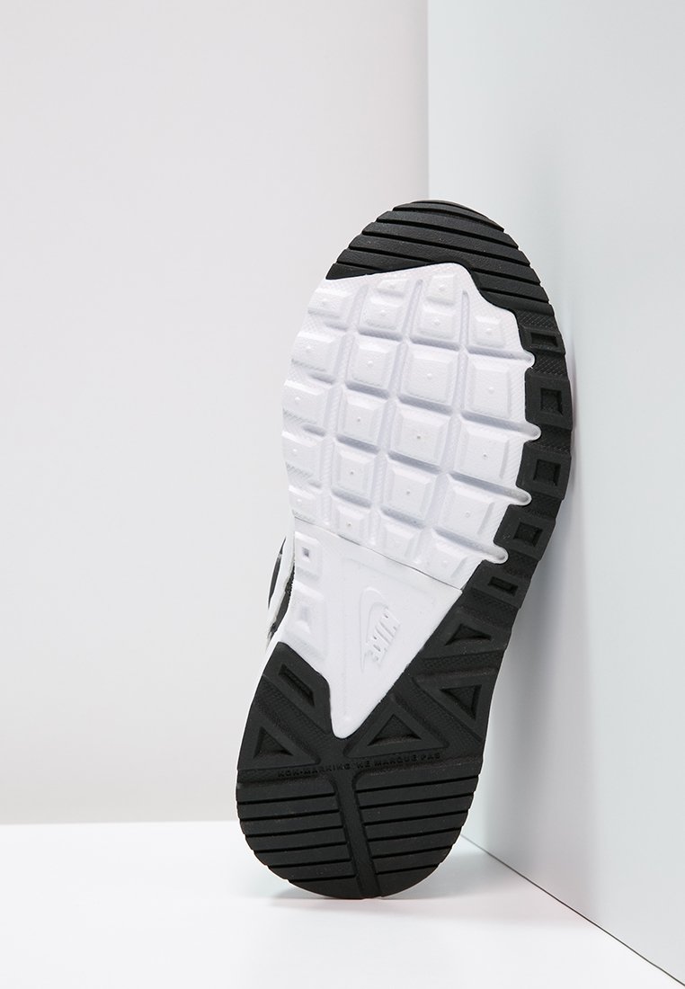 Nike Sportswear AIR MAX COMMAND FLEX - Sneaker low - black/white/schwarz -  Zalando.de