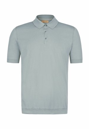 Hellblaues kurzärmliges Poloshirt mit drei Knöpfen und einem weichen Kragen, aus feinem Strickstoff gefertigt.