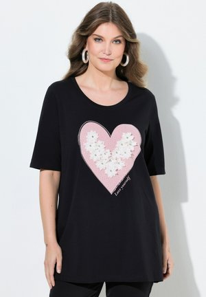 - T-shirt z nadrukiem