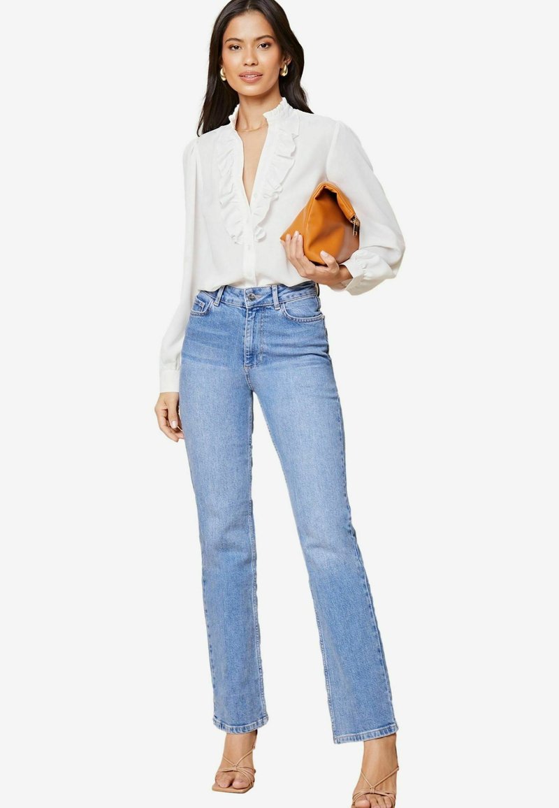 Lipsy RUFFLE PLACKET V NECK - REGULAR FIT - Cămașă - ivory white