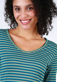 Lykka du Nord SUZANNE - Langarmshirt - lake