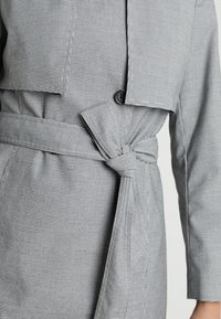 Superdry & Co Trench - grey
