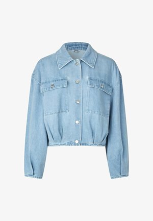Orezaná džínsová bunda svetlomodrej farby s golierom, zapínaním na gombíky a dvoma prednými vreckami. Mäkká textúra s dlhými rukávmi.